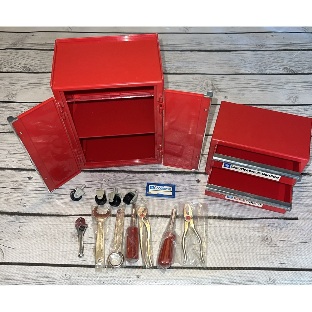 GM Goodwrench Funrise Toys 1995 Mechanics Toolbox & Chest W/ Mini Tools New-open